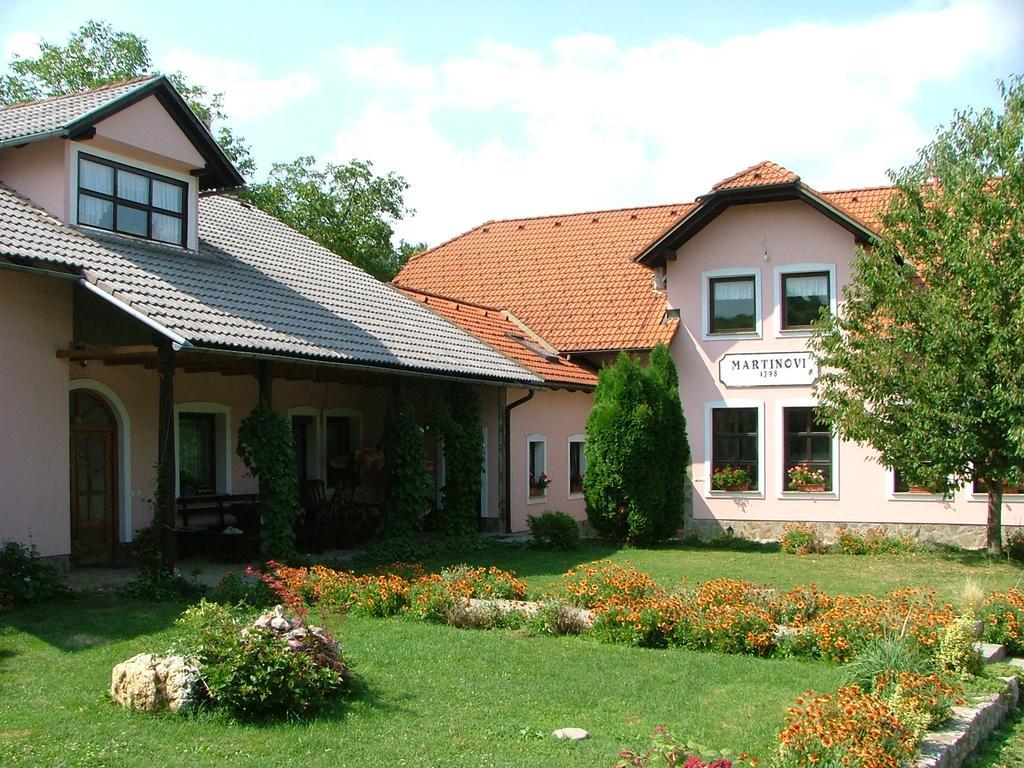 Tourist Farm Pri Martinovih Villa Krska Vas Exterior photo
