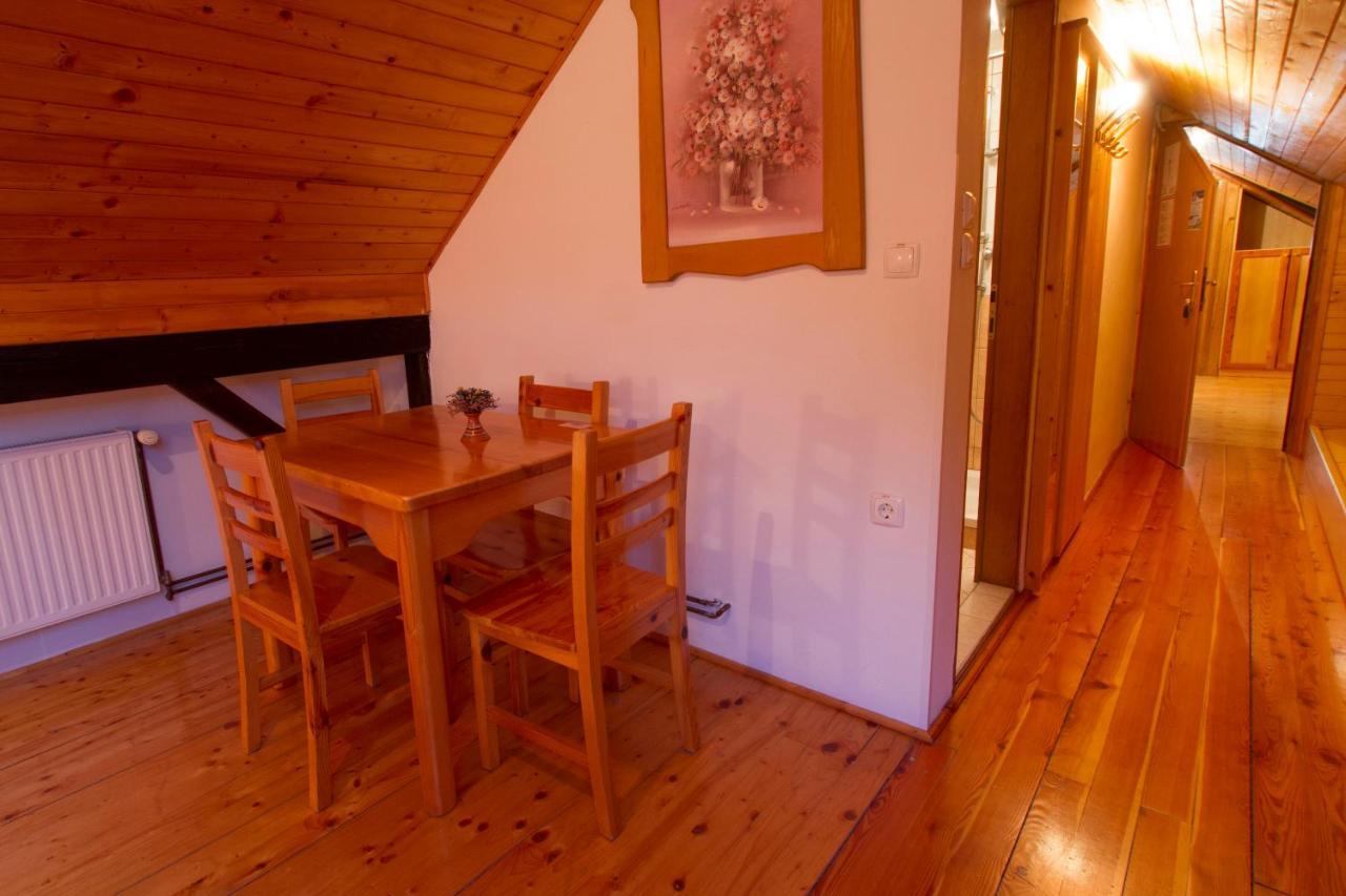 Tourist Farm Pri Martinovih Villa Krska Vas Room photo